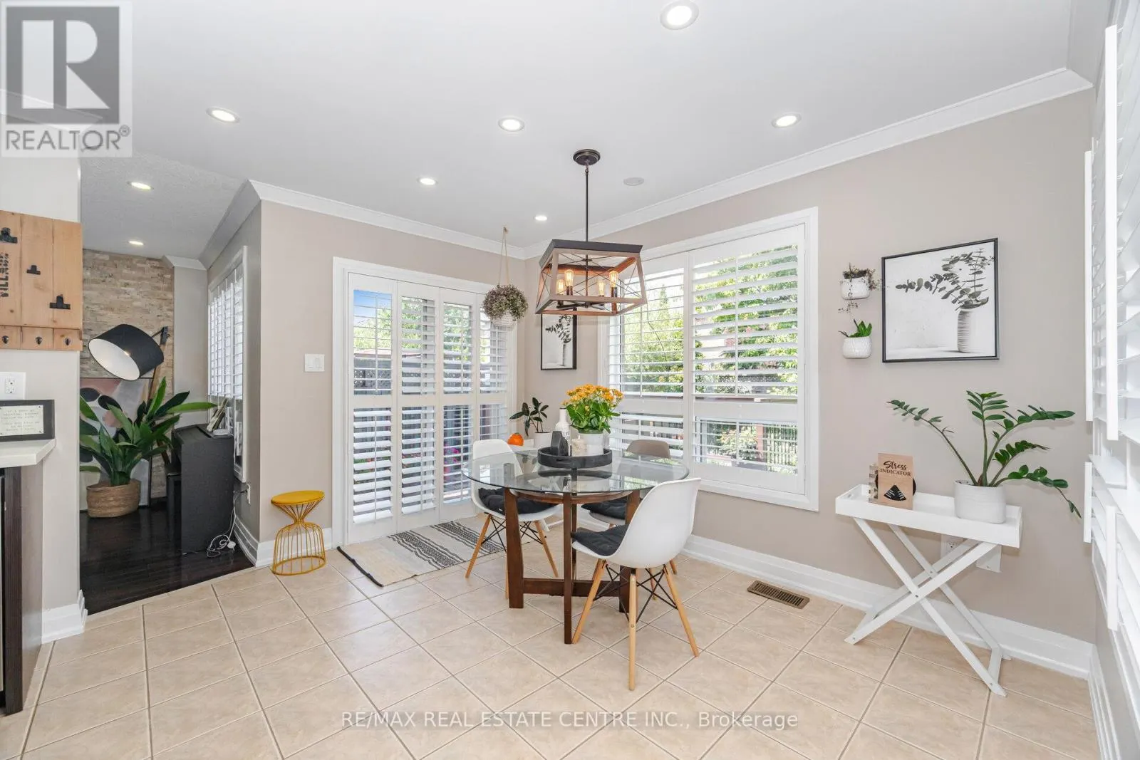 8 DUFFIELD ROAD
