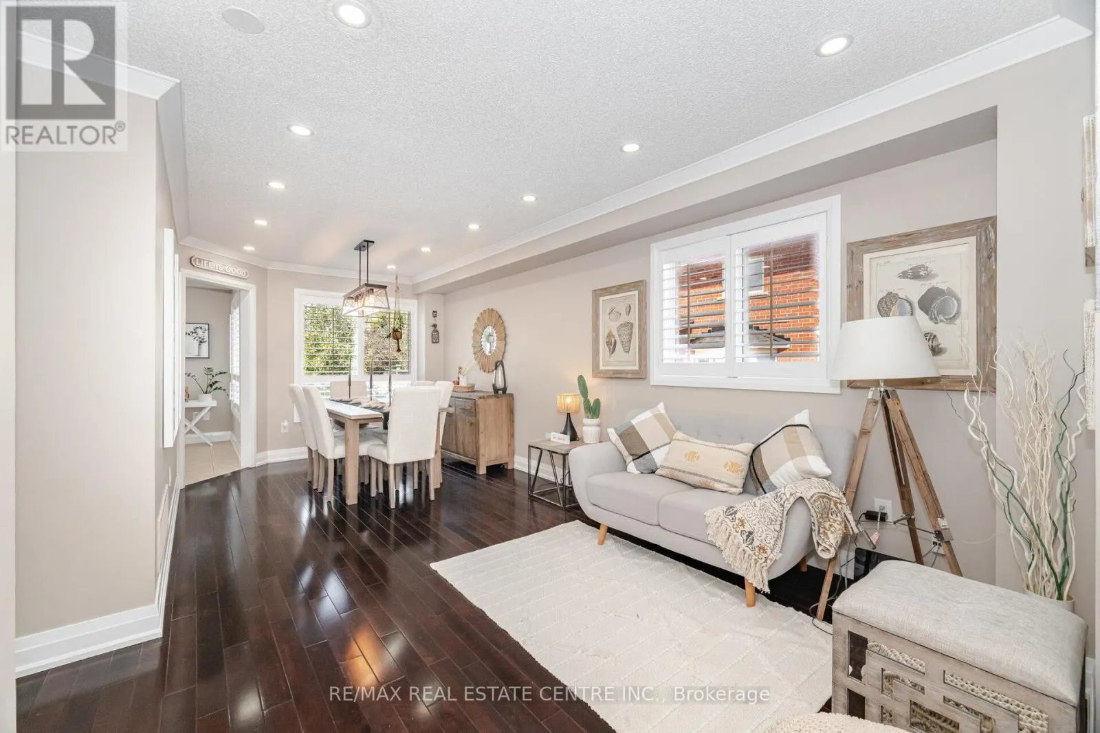 8 DUFFIELD ROAD