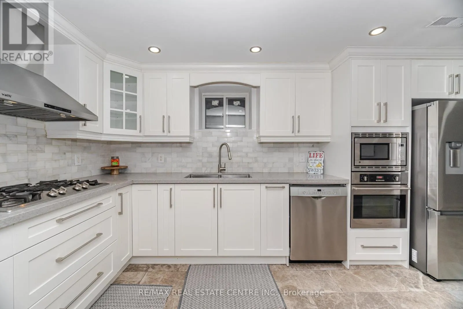 8 DUFFIELD ROAD