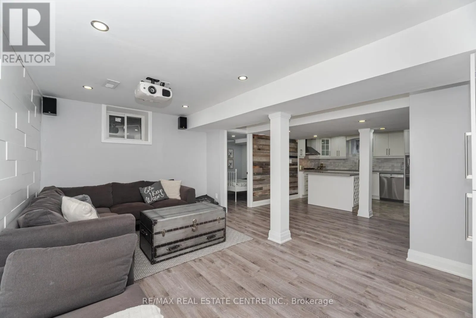8 DUFFIELD ROAD