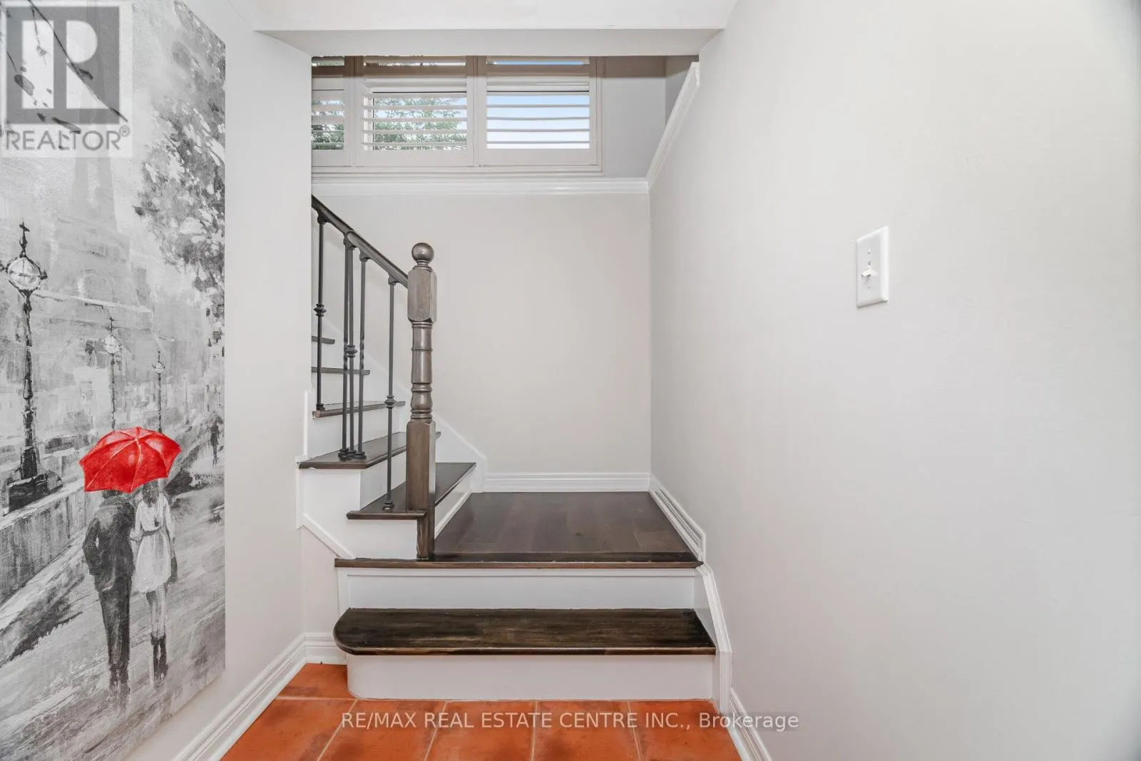 35 - 2295 ROCHESTER CIRCLE