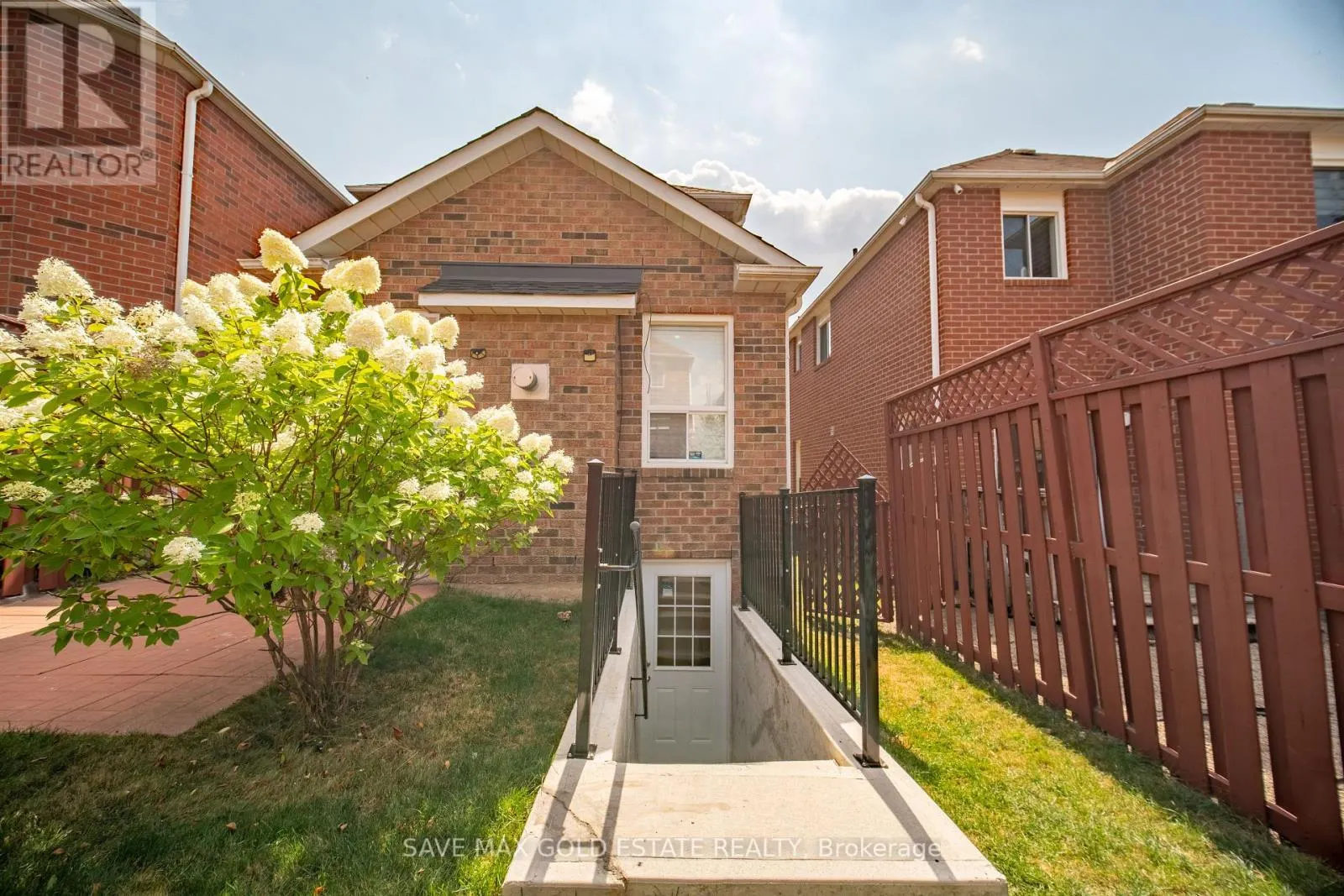 321 PERRY ROAD