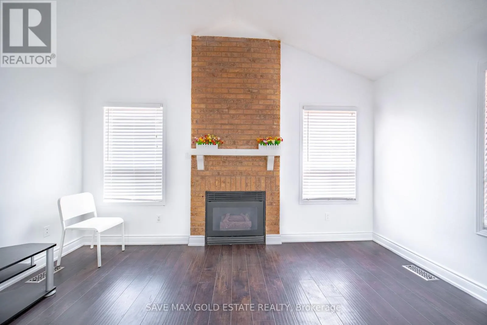 321 PERRY ROAD