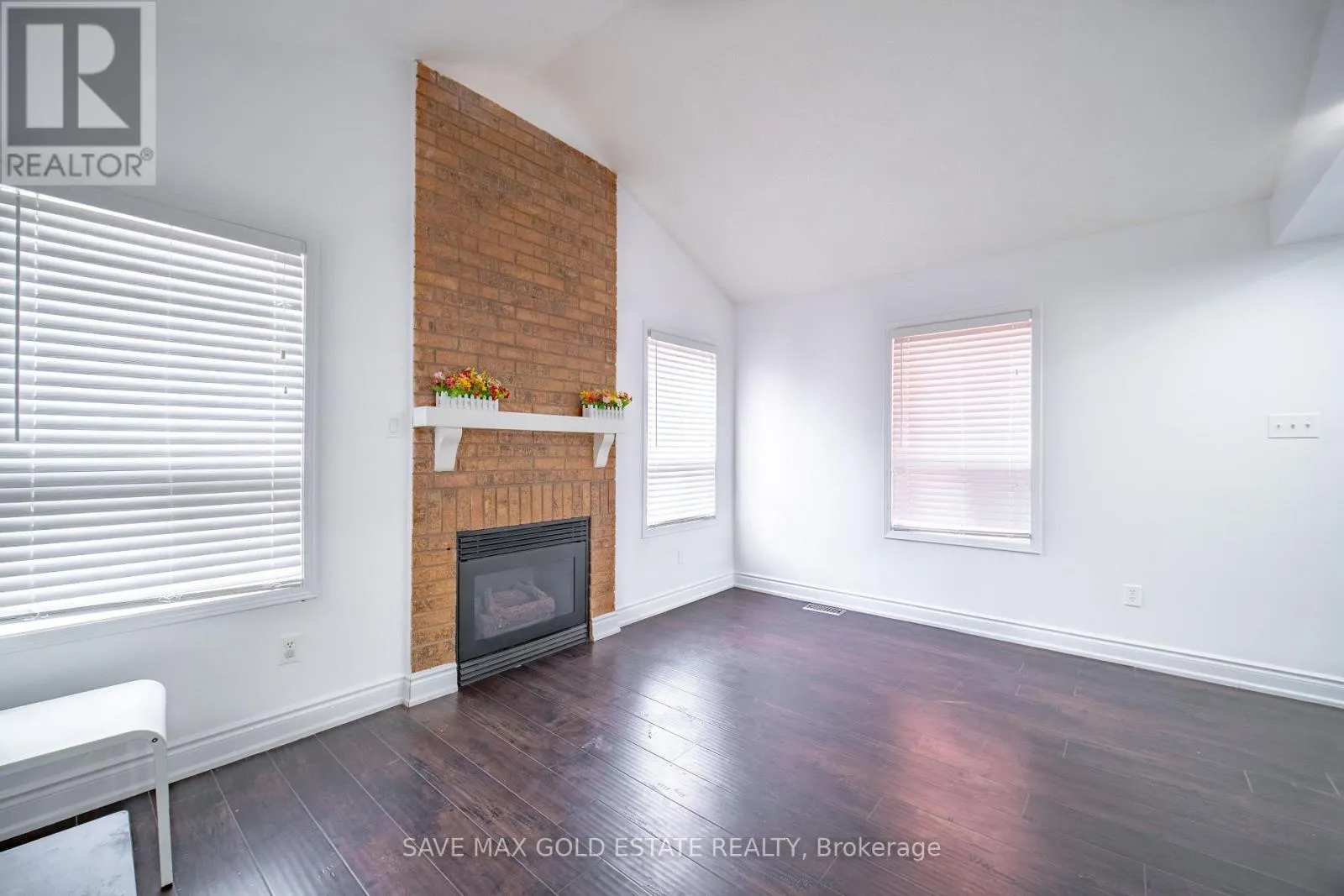 321 PERRY ROAD