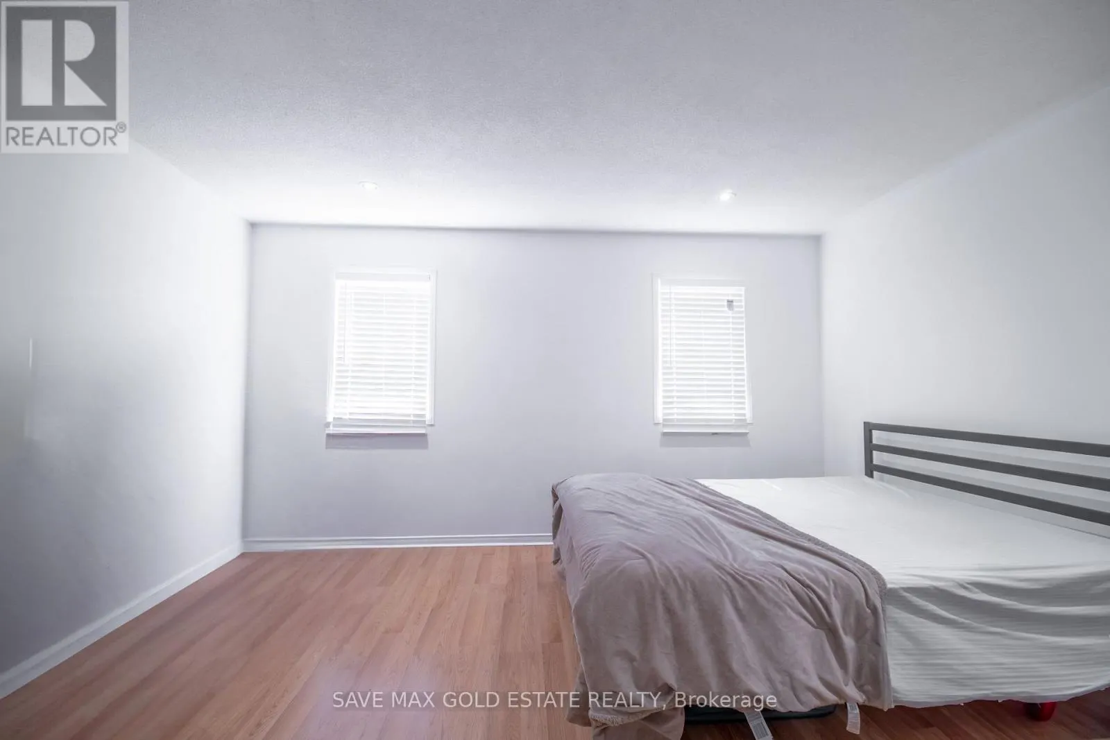 321 PERRY ROAD