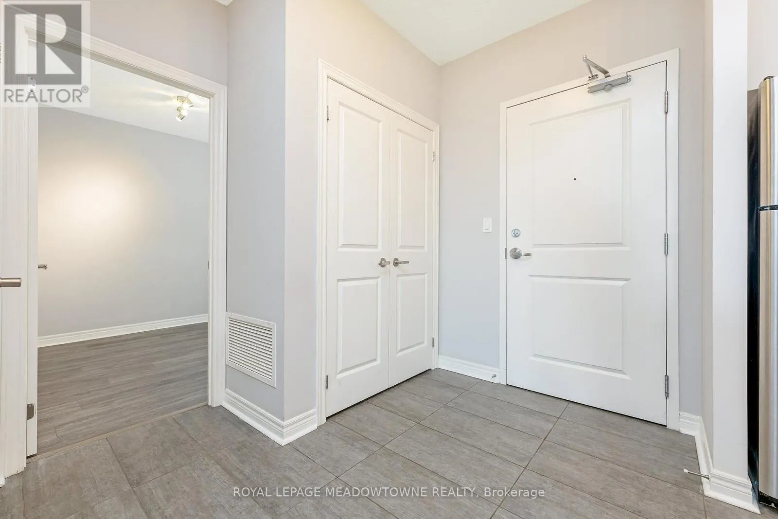 310 - 33 WHITMER STREET