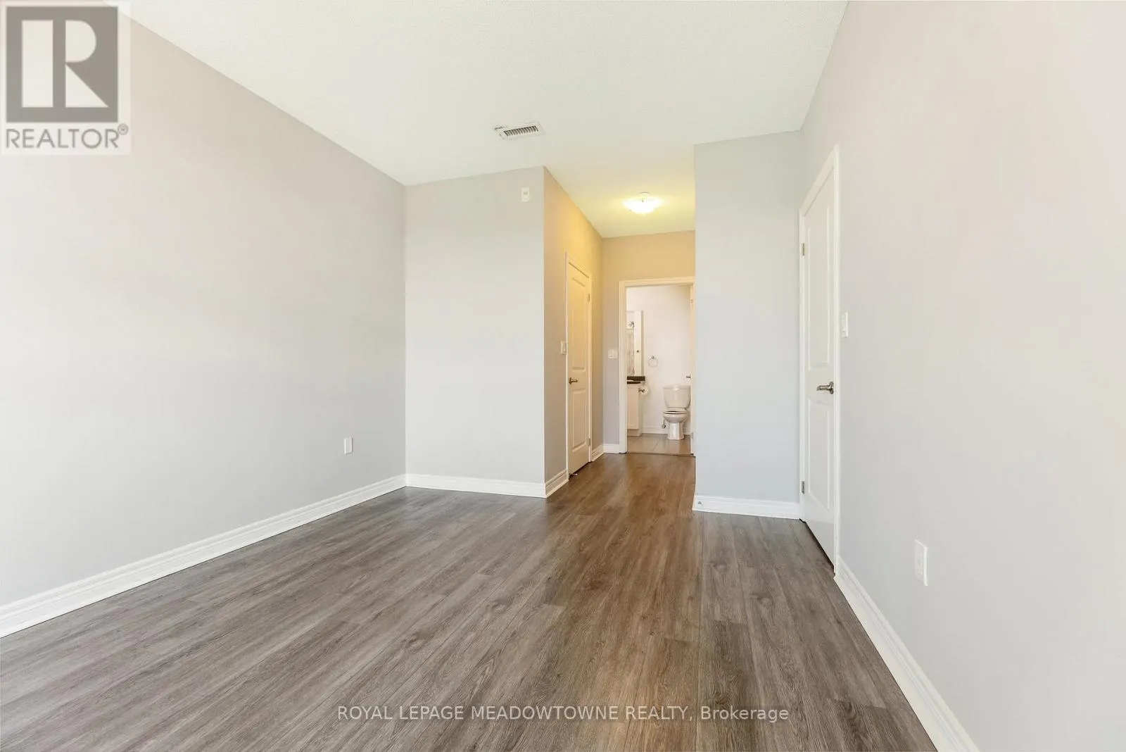 310 - 33 WHITMER STREET