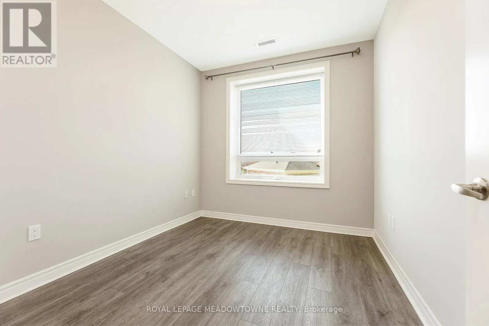 310 - 33 WHITMER STREET