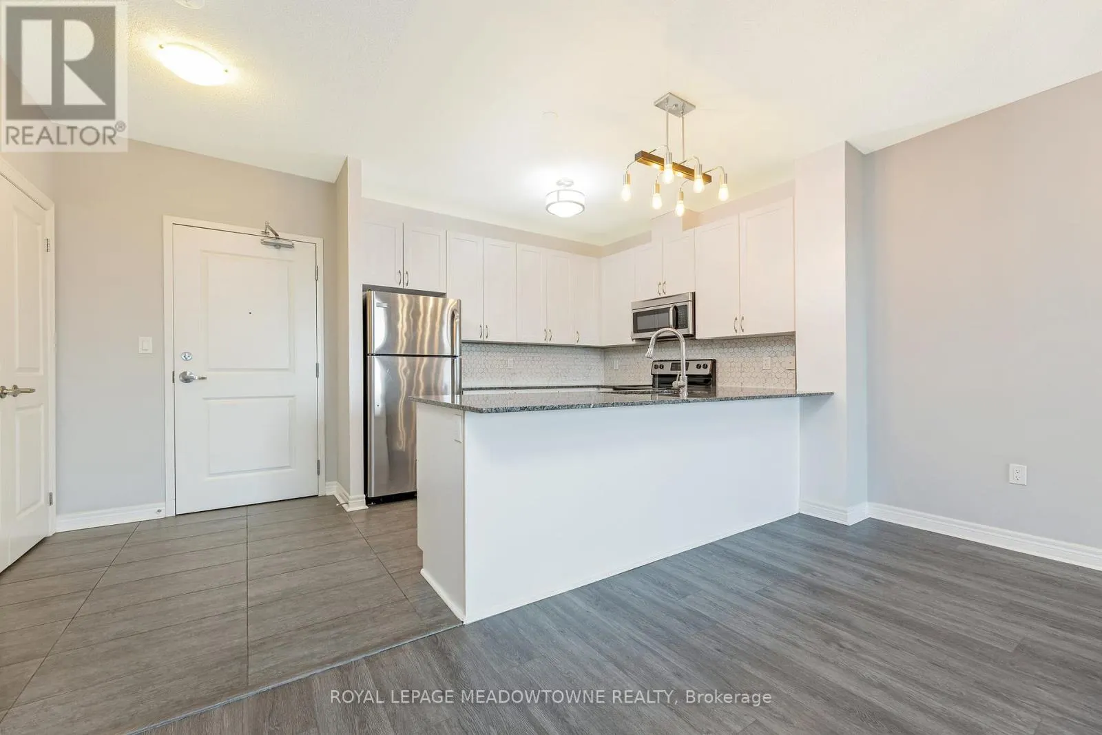 310 - 33 WHITMER STREET