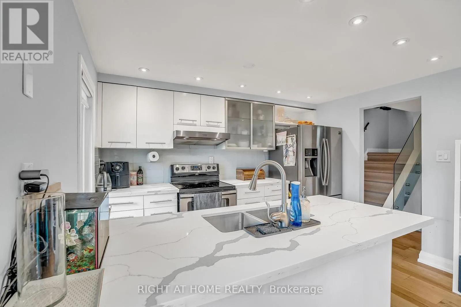 6824 AVILA ROAD