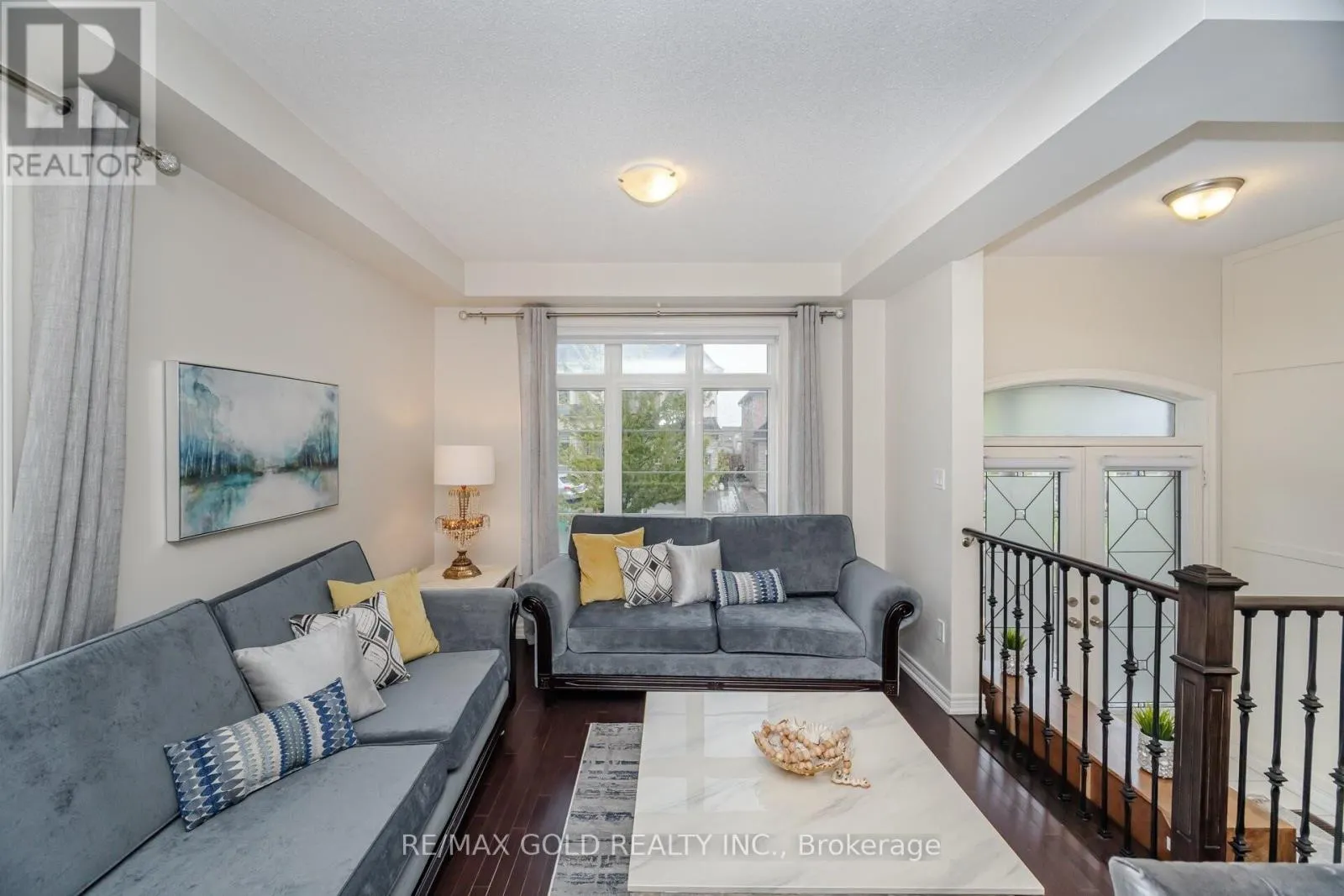 37 OBSERVATORY CRESCENT
