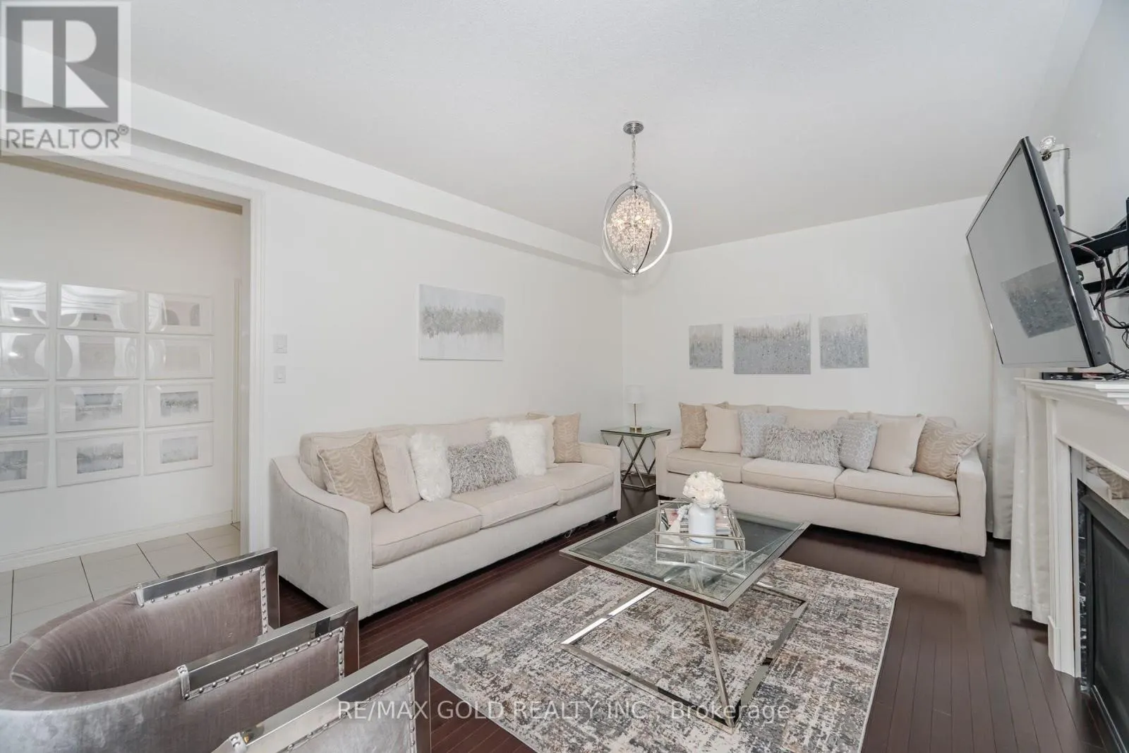 37 OBSERVATORY CRESCENT