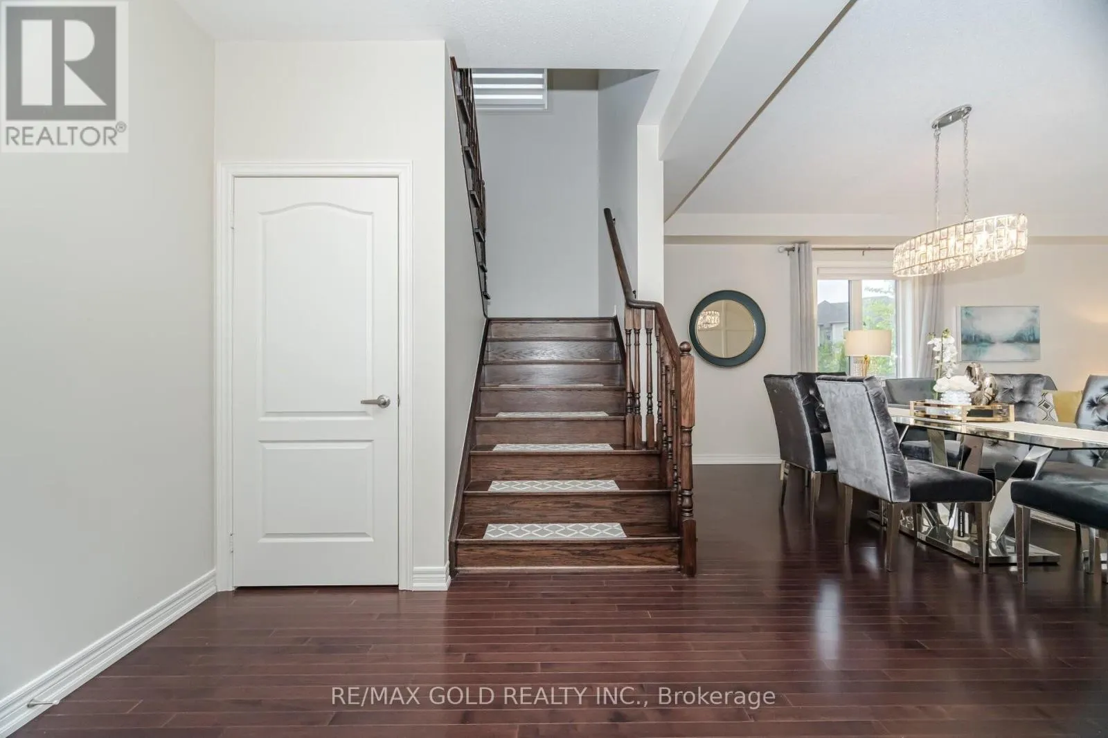 37 OBSERVATORY CRESCENT