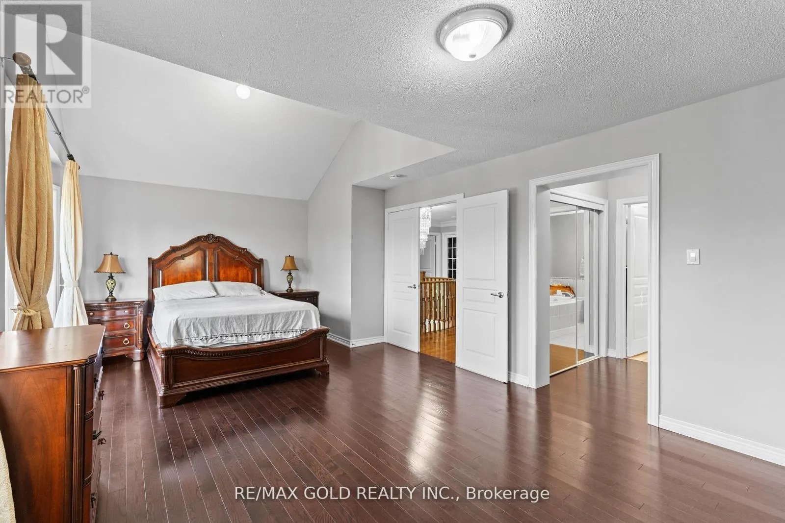 29 TENNANT DRIVE