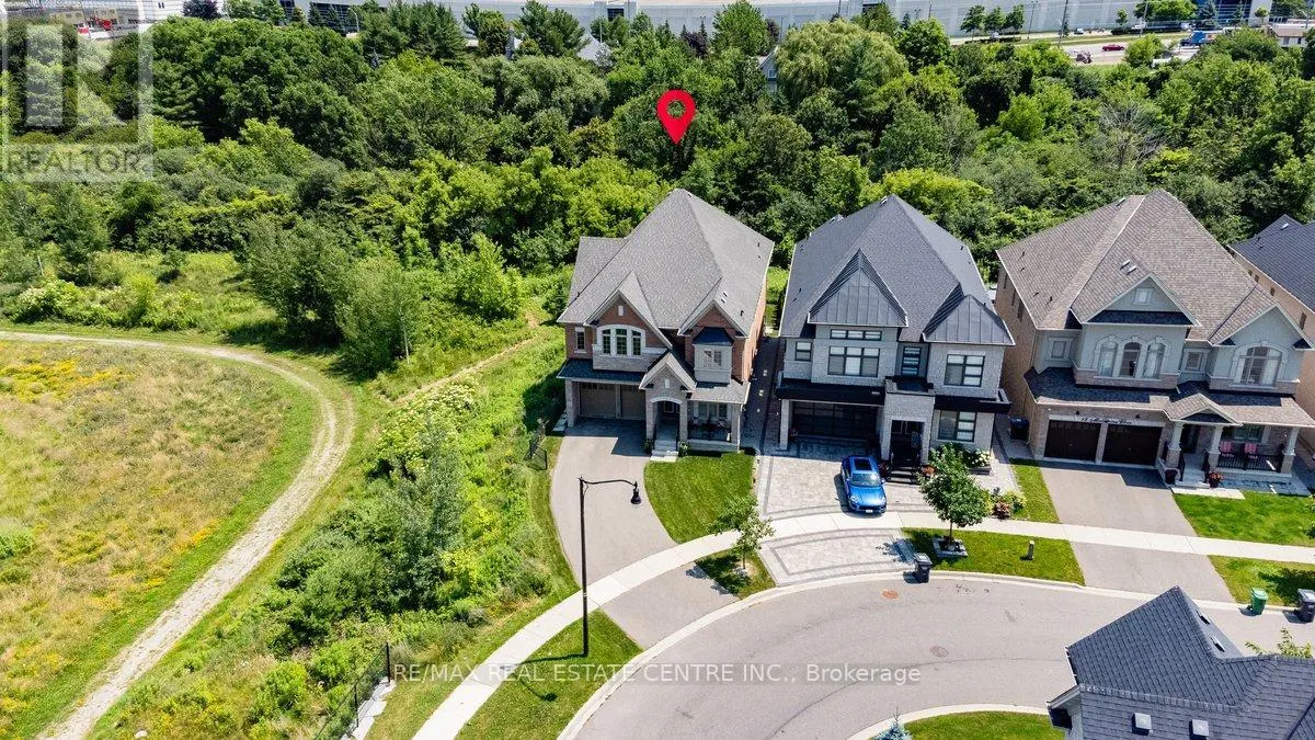 22 MALASPINA CLOSE N