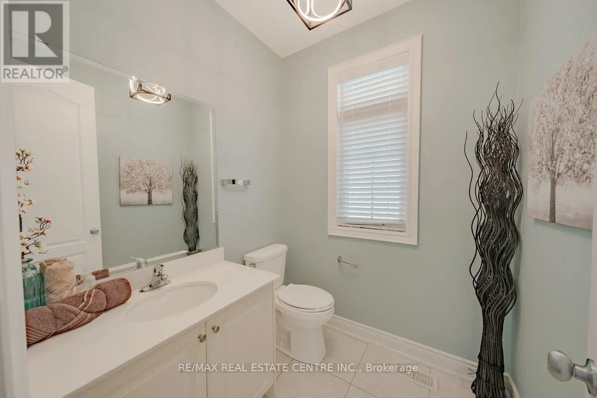 22 MALASPINA CLOSE N