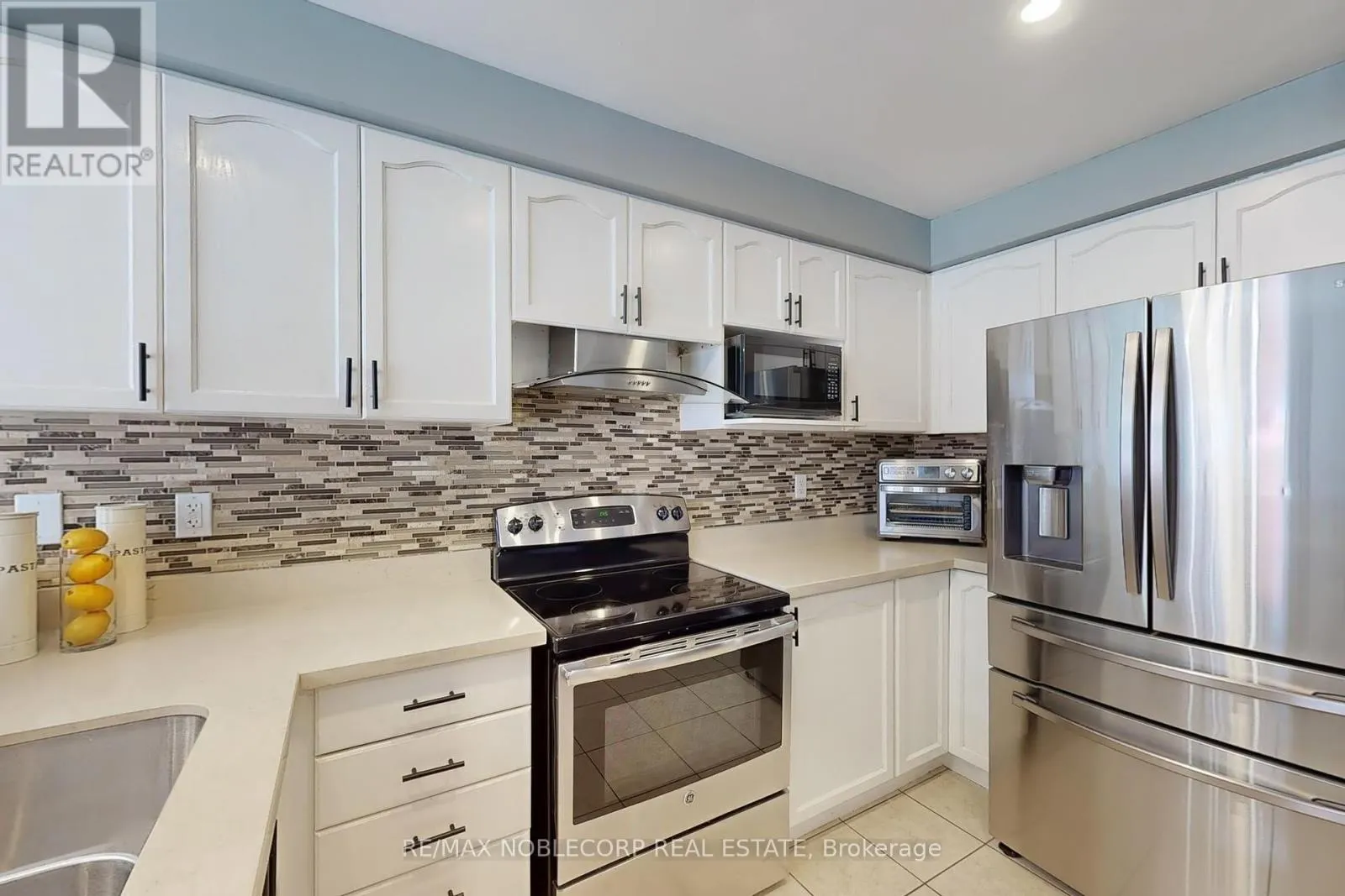 130 ROCKGARDEN TRAIL