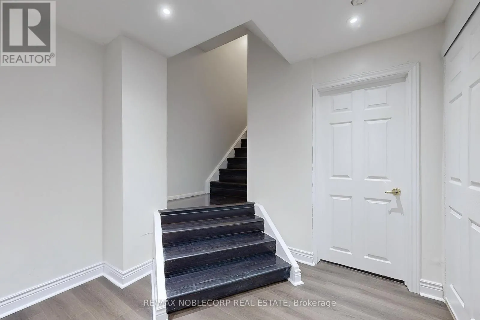 130 ROCKGARDEN TRAIL
