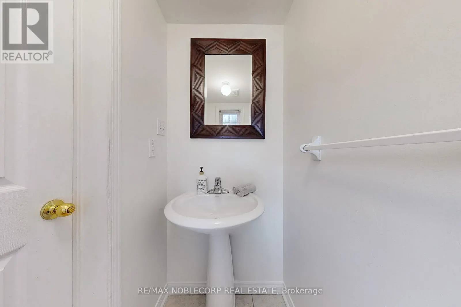 130 ROCKGARDEN TRAIL