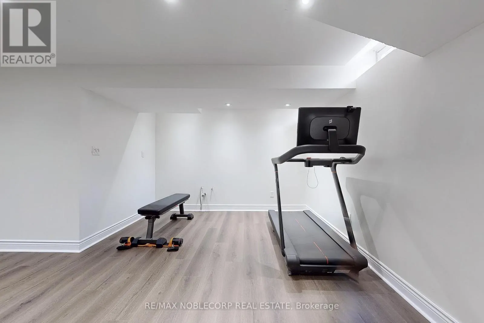 130 ROCKGARDEN TRAIL