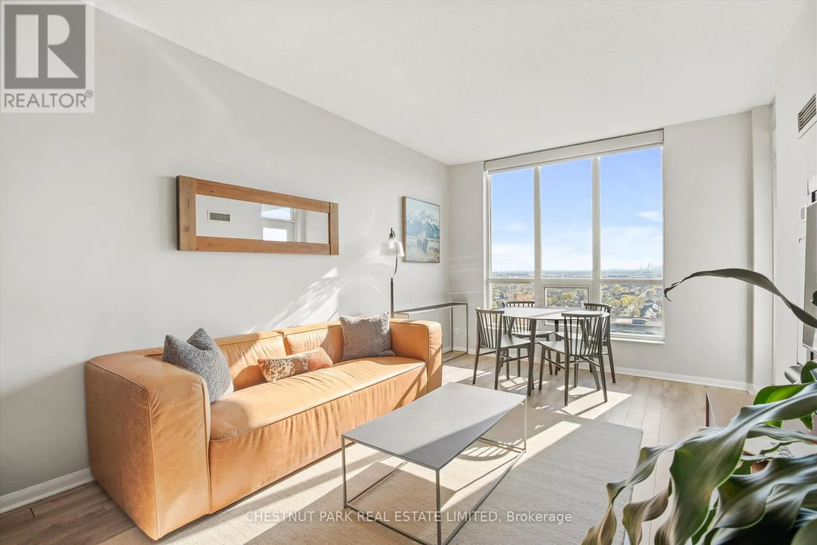 2216 - 185 LEGION ROAD N