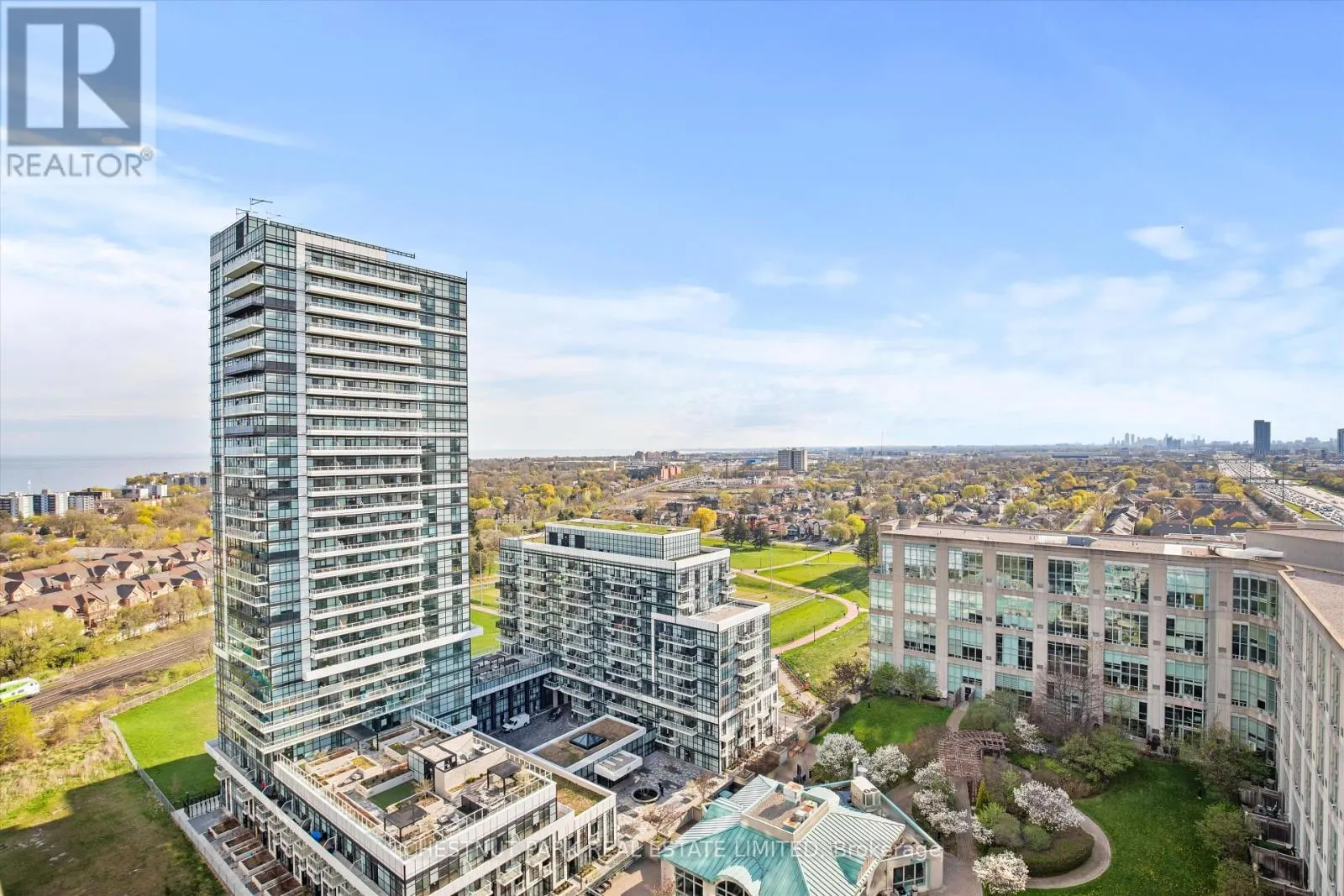 2216 - 185 LEGION ROAD N