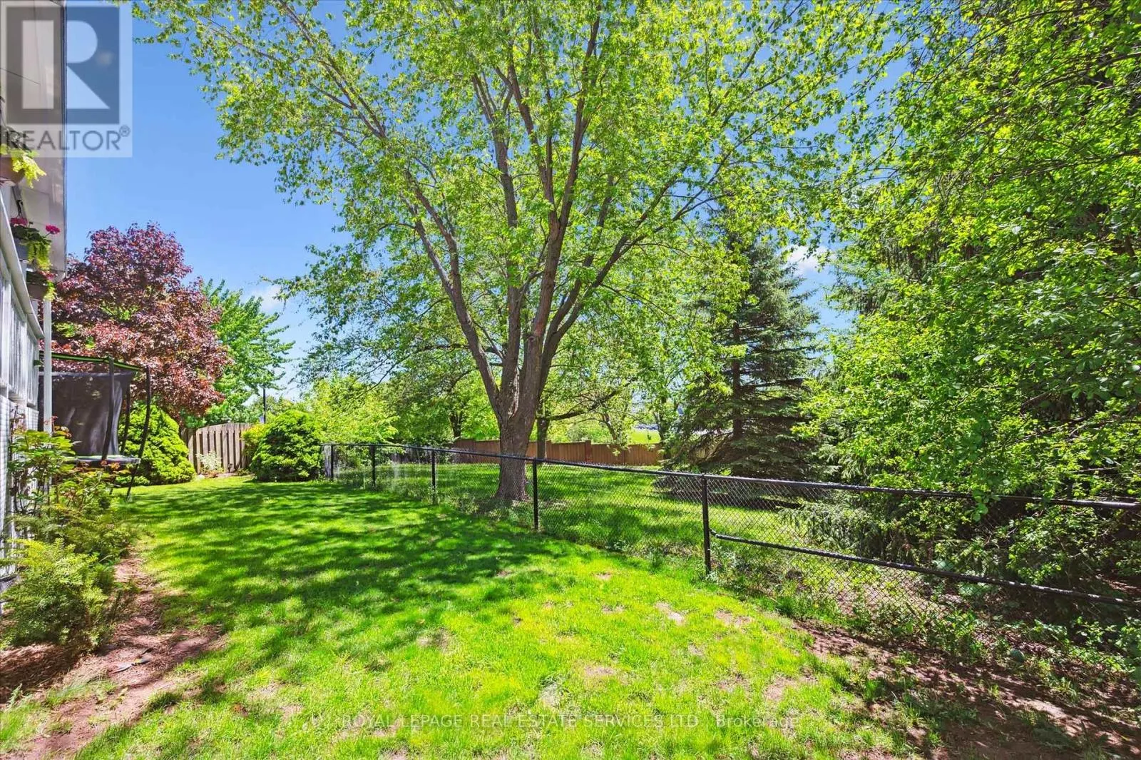 455 PARKLANE ROAD