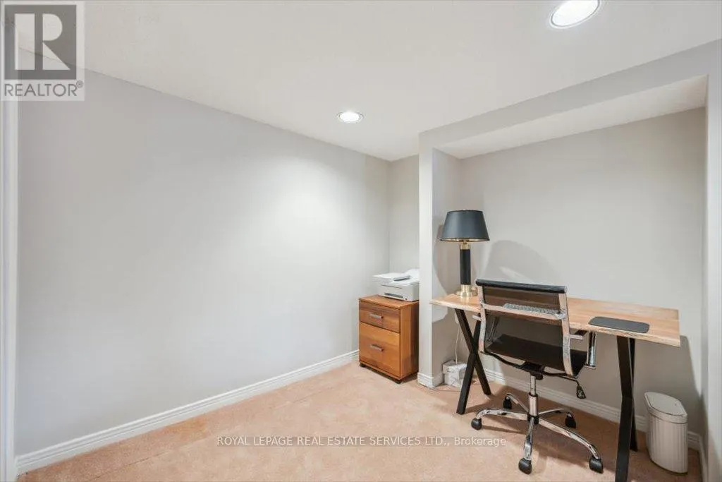 455 PARKLANE ROAD