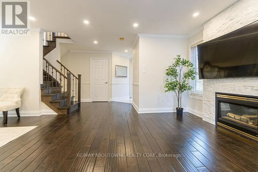 2140 GLENHAMPTON ROAD