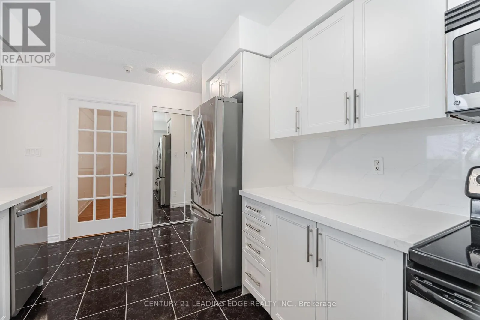 1609 - 3880 DUKE OF YORK BOULEVARD