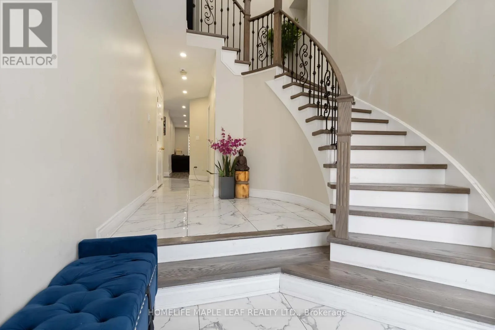 43 SCHOONER DRIVE