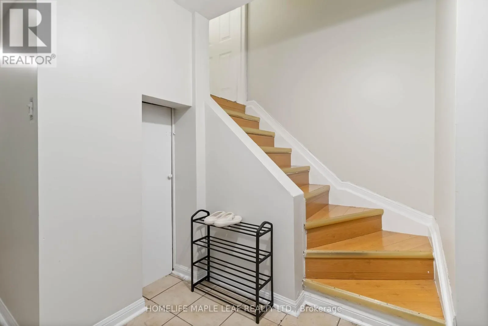 43 SCHOONER DRIVE