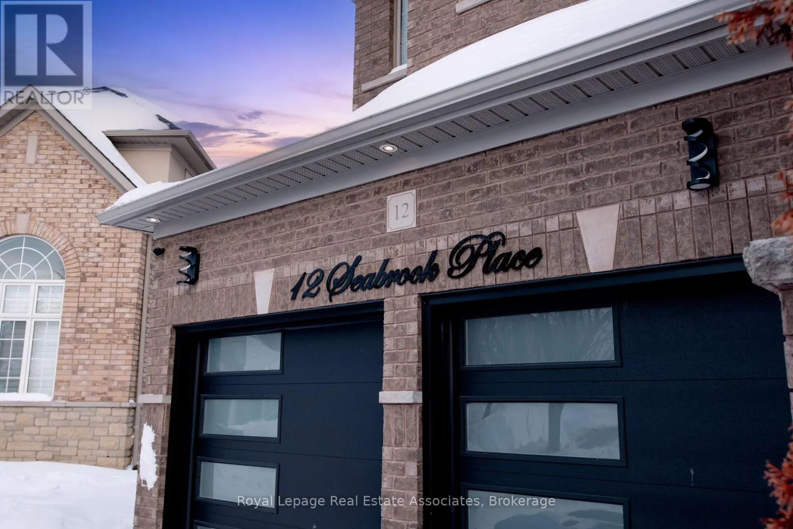 12 SEABROOK PLACE