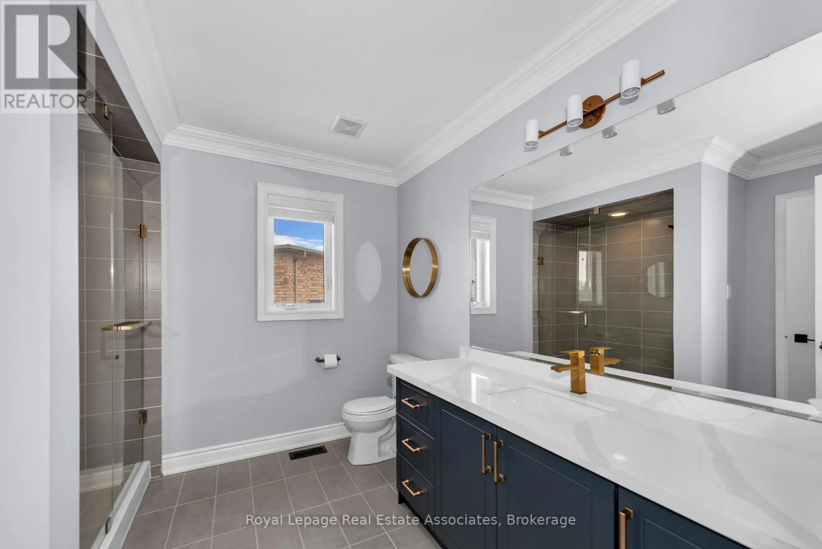 12 SEABROOK PLACE