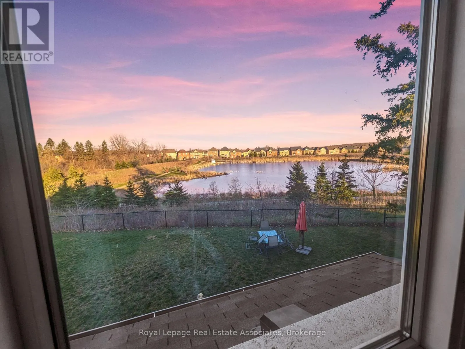 12 SEABROOK PLACE