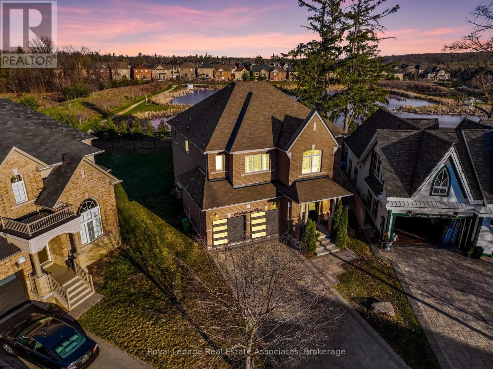 12 SEABROOK PLACE