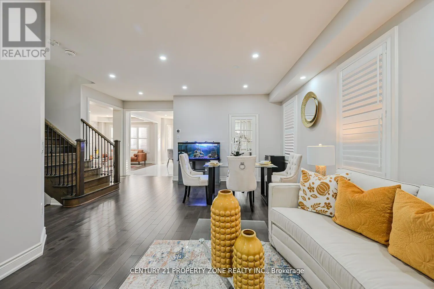 1544 LEGER WAY