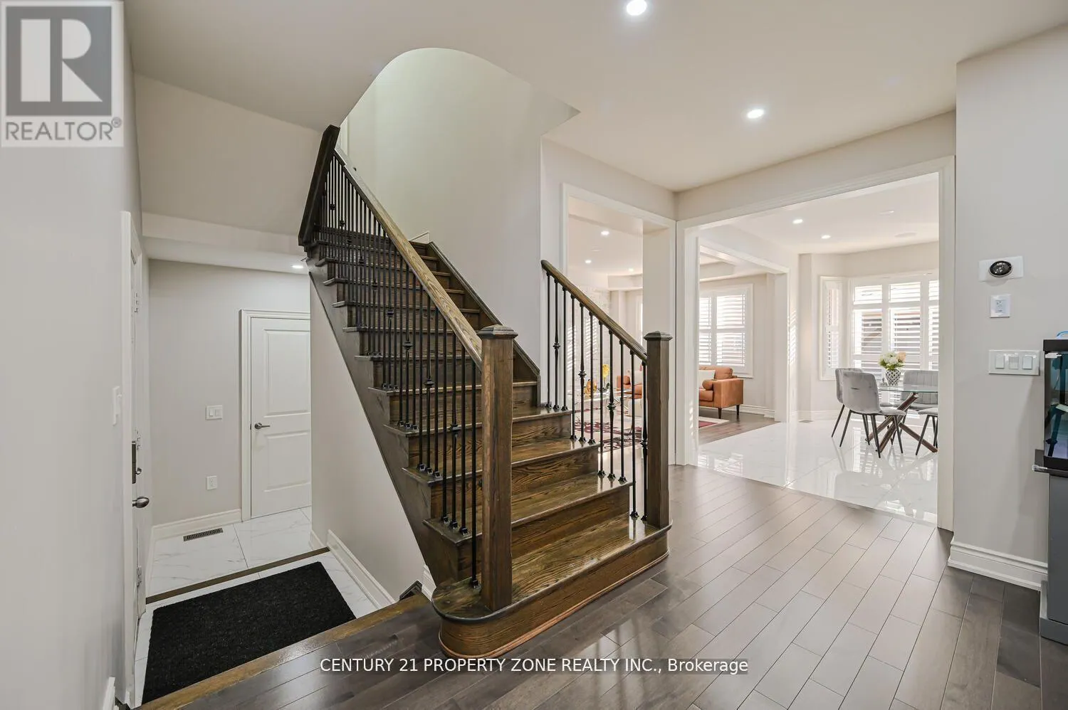 1544 LEGER WAY