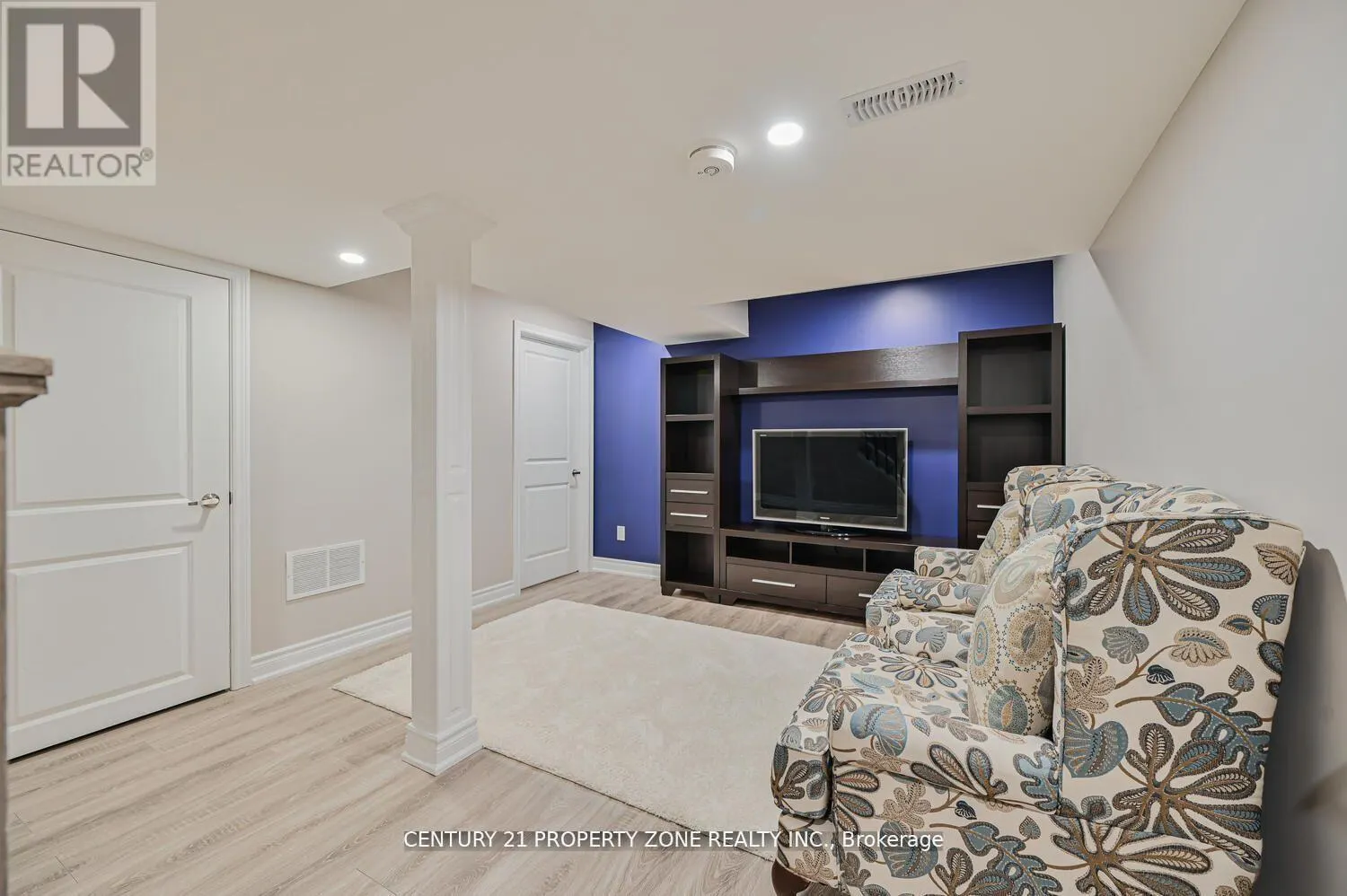 1544 LEGER WAY
