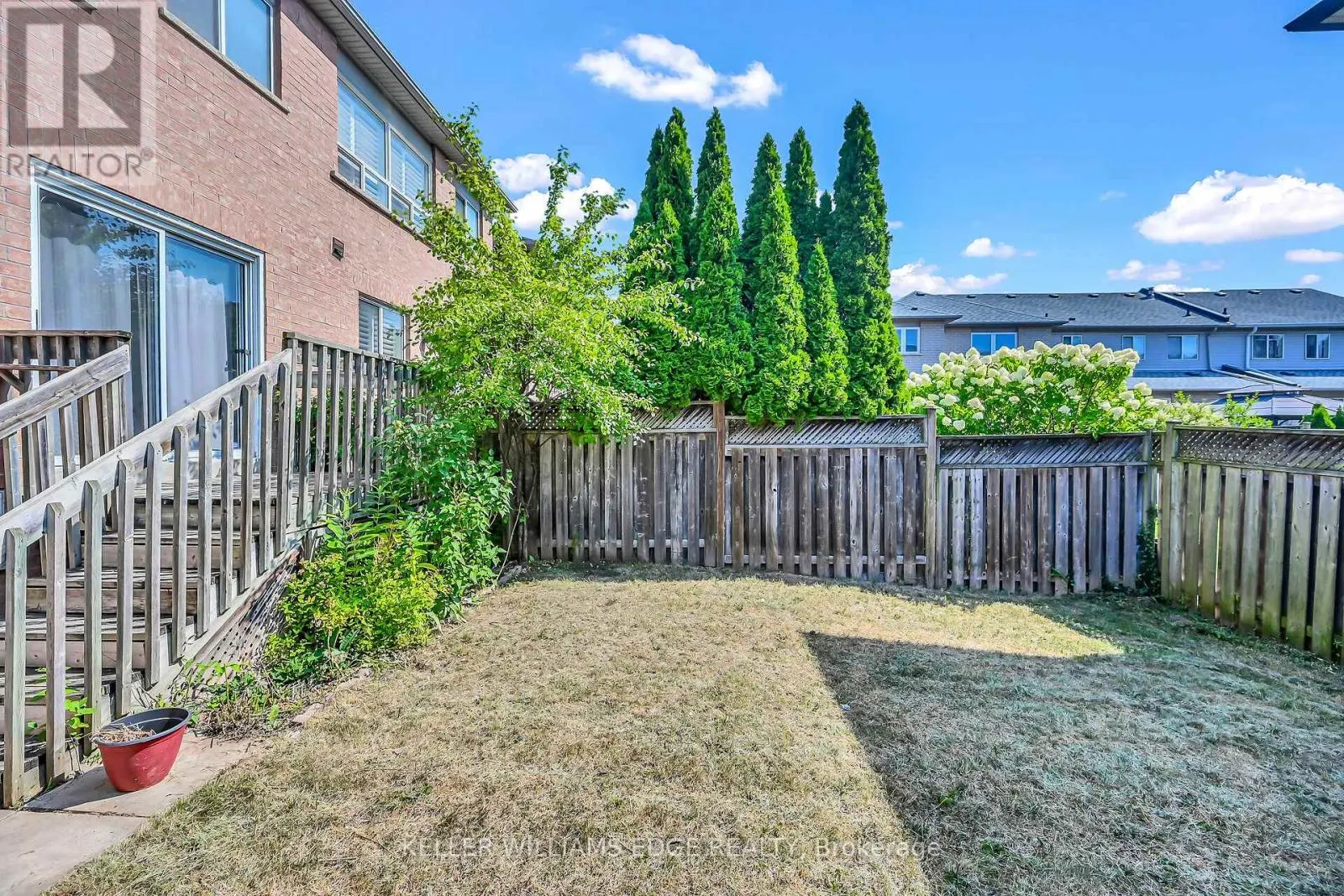 5648 EVELYN LANE
