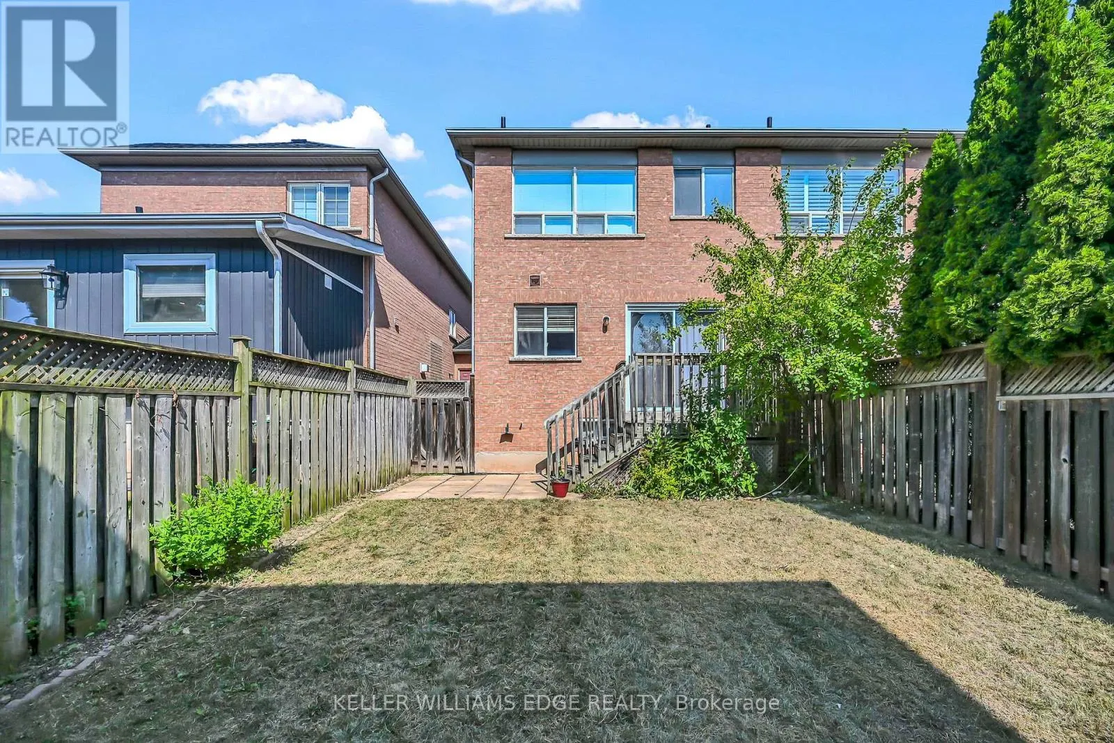 5648 EVELYN LANE