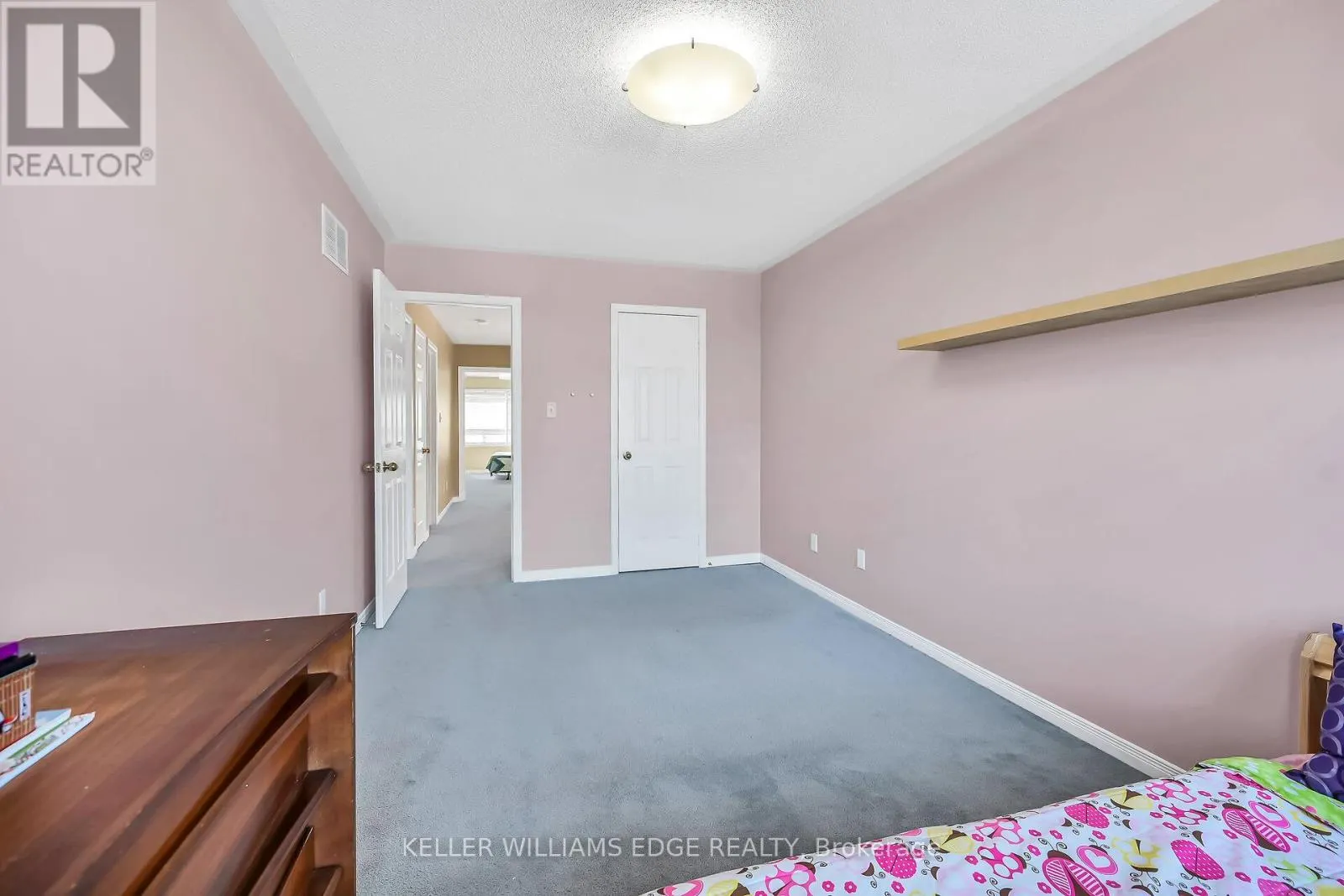 5648 EVELYN LANE