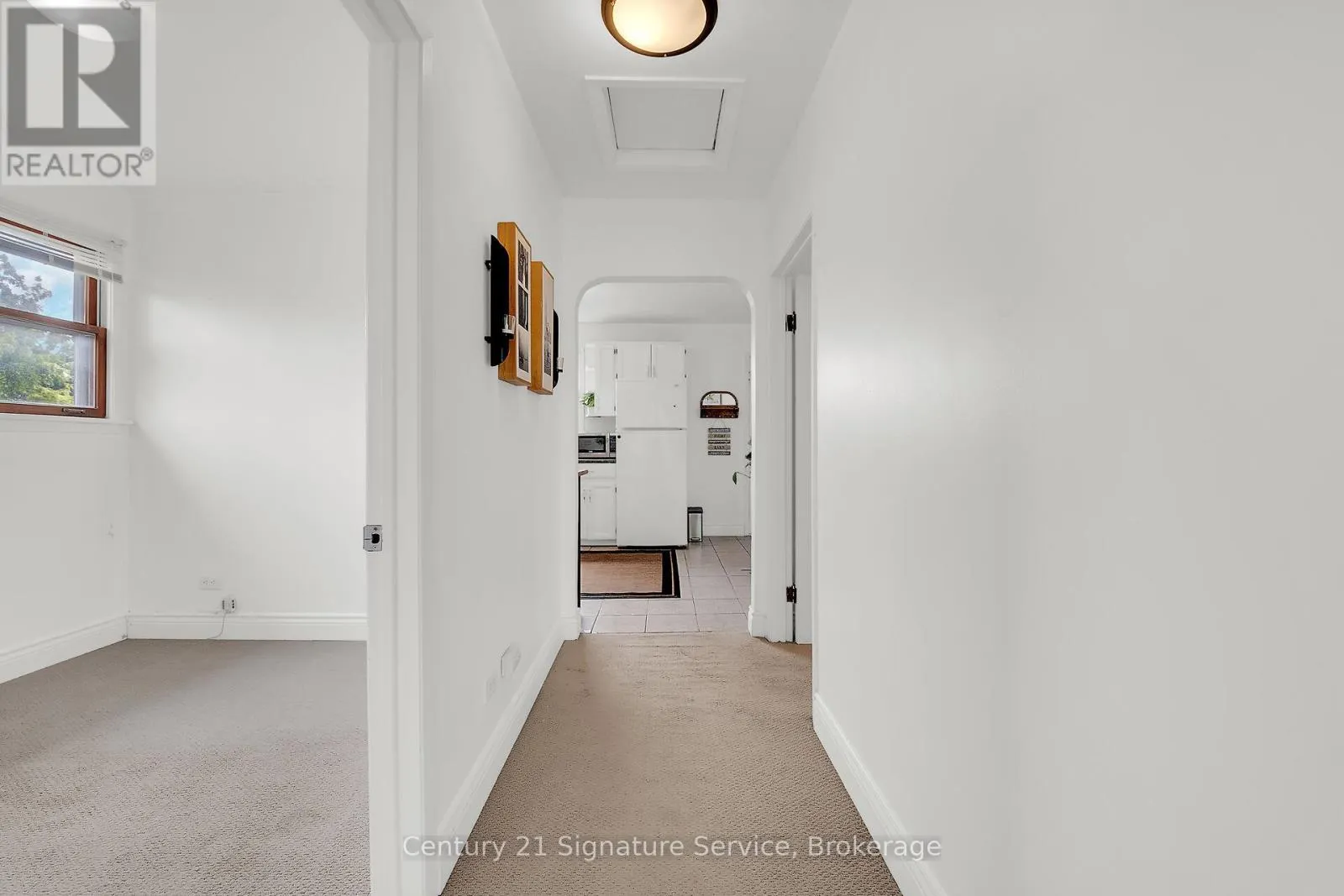 17 FLEMING AVENUE W