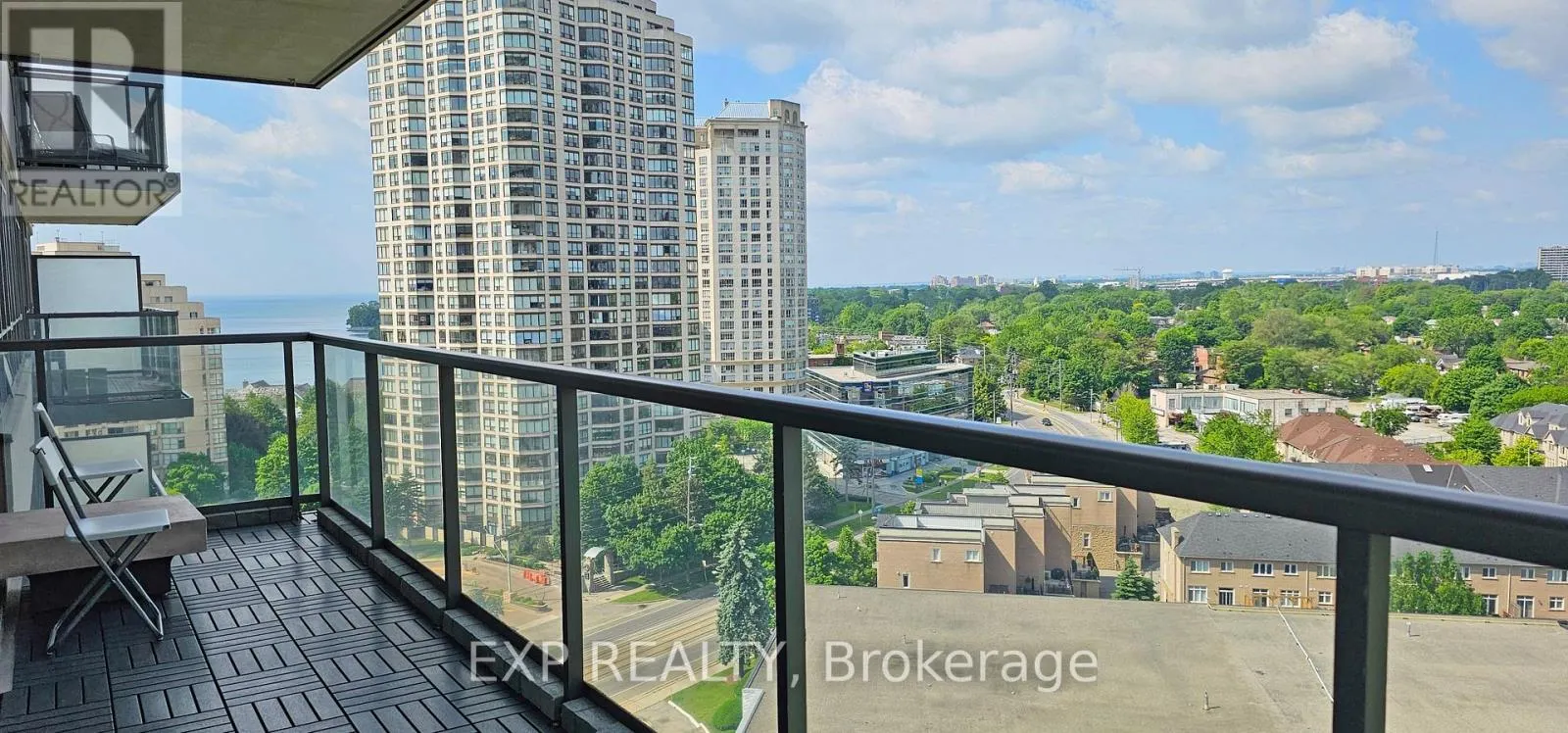1204 - 2240 LAKESHORE BOULEVARD W