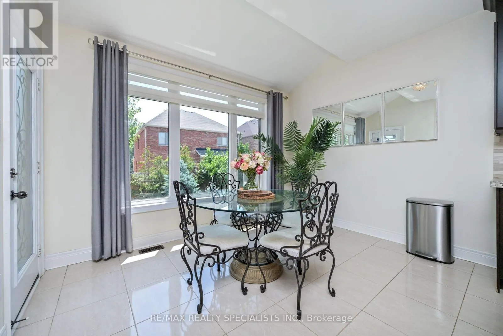 120 RISING HILL RIDGE