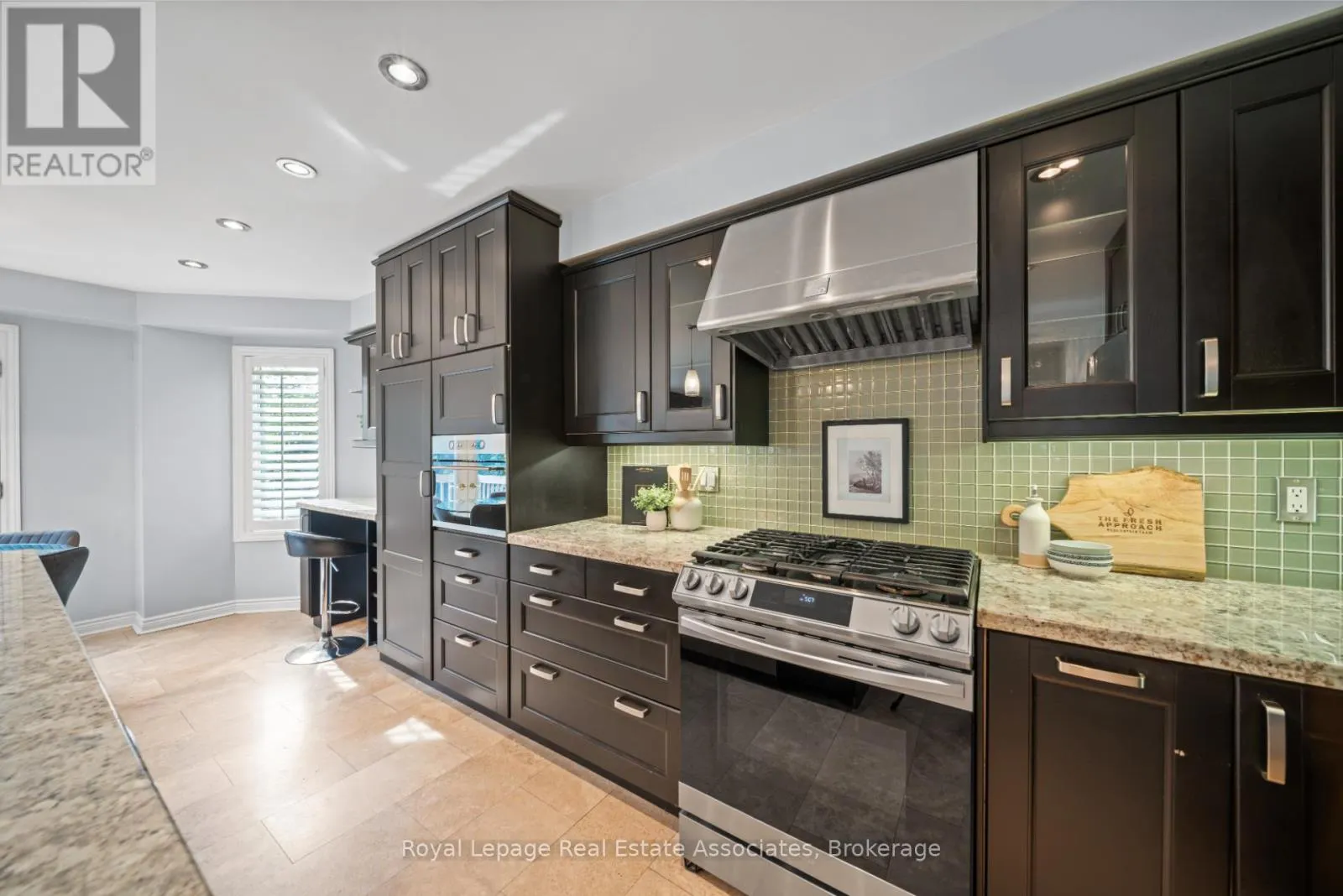 3723 TRELAWNY CIRCLE