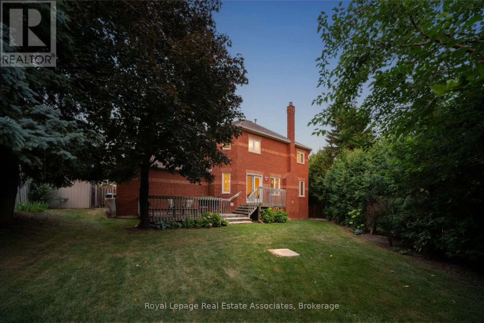 3723 TRELAWNY CIRCLE