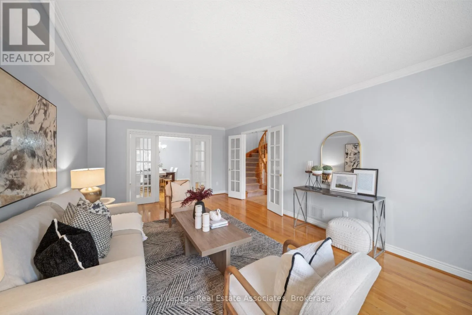 3723 TRELAWNY CIRCLE