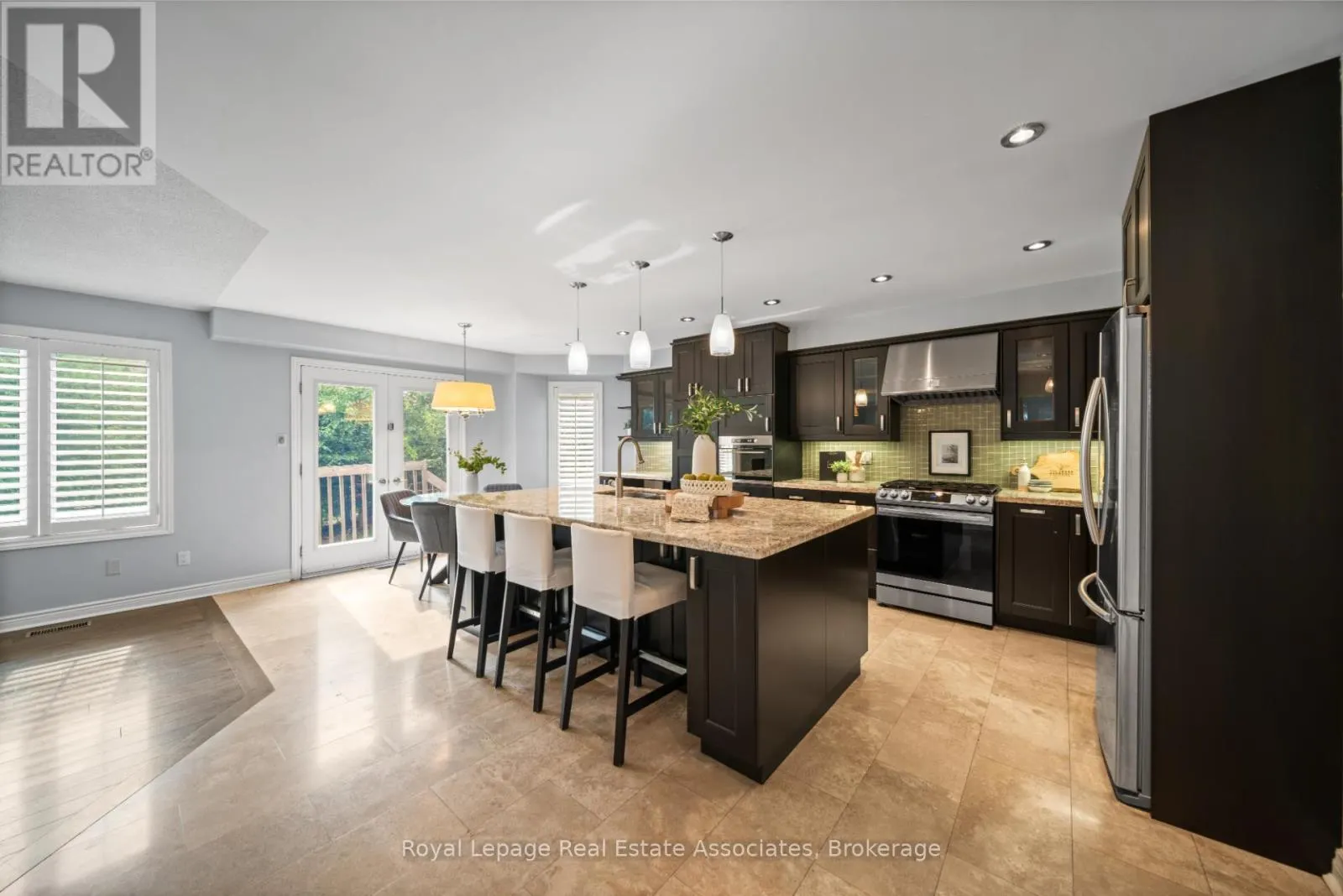 3723 TRELAWNY CIRCLE