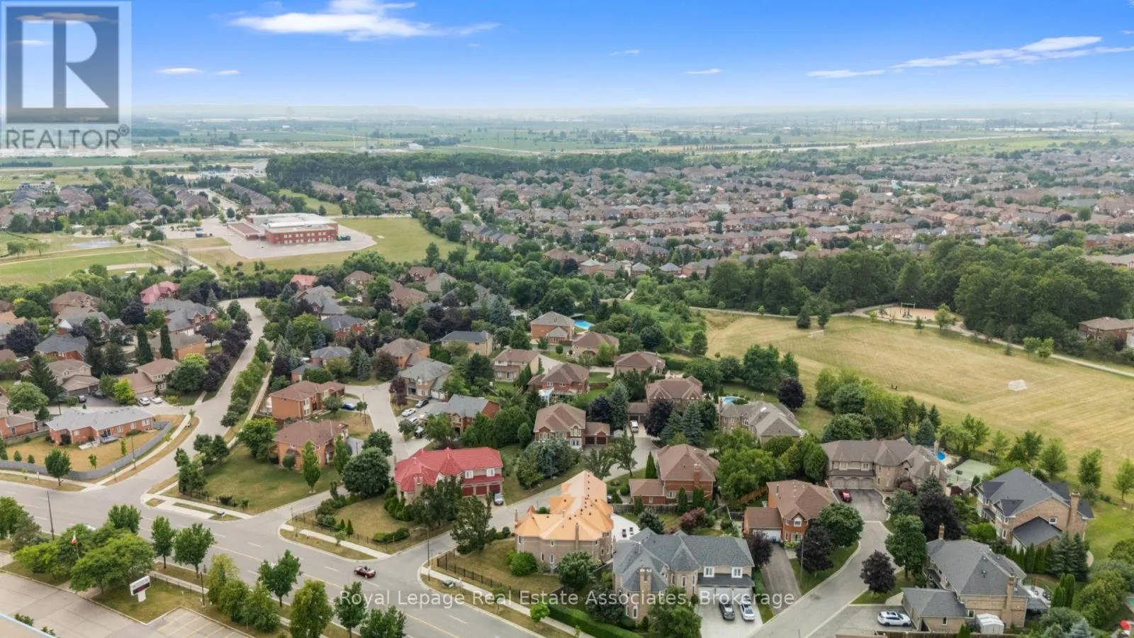 3723 TRELAWNY CIRCLE